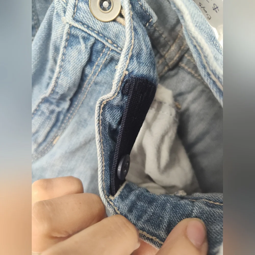 The Children's Place Distressed Light Blue Denim Shorts Size Boys 12